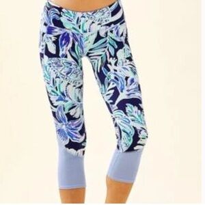 Lilly Pulitzer Luxletic Weekender Crop Leggings Ready Set Gecko Small